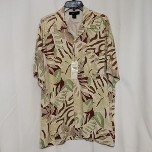 L.A. Beat Men's NWT Tan Hawaiian Button Down Oversized Shirt Size Medium